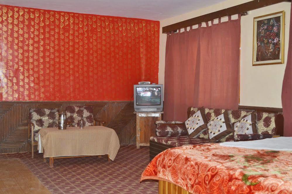Hotel Chetna Manali  Luaran gambar